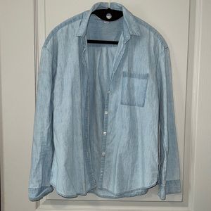 Womens American eagle light denim button down